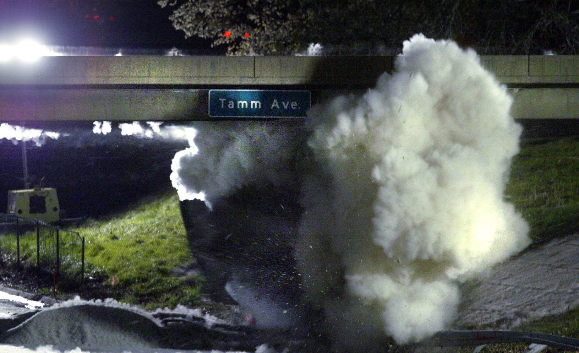 2007: Tamm Avenue Bridge